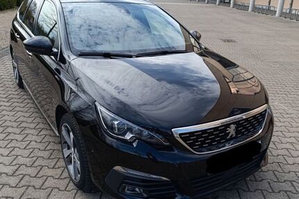Peugeot 308 74.300 km 10.990 &euro; Lemgo 32657