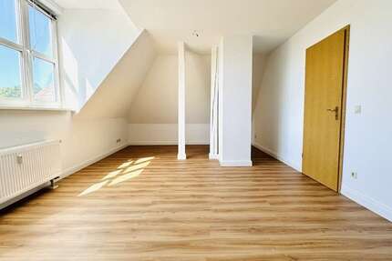 Wohnung Dessau Innerstädtischer Bereich Süd - 2 Zimmer, 65 m&sup2;, 349&euro; | Angebot:27341268