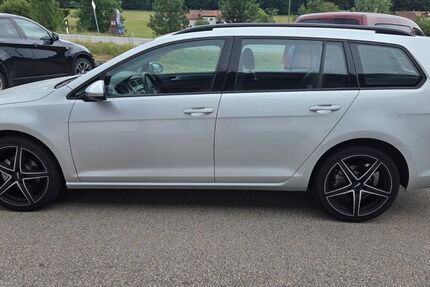 VW Golf 108.500 km 11.999 &euro; Schöfweg 94572