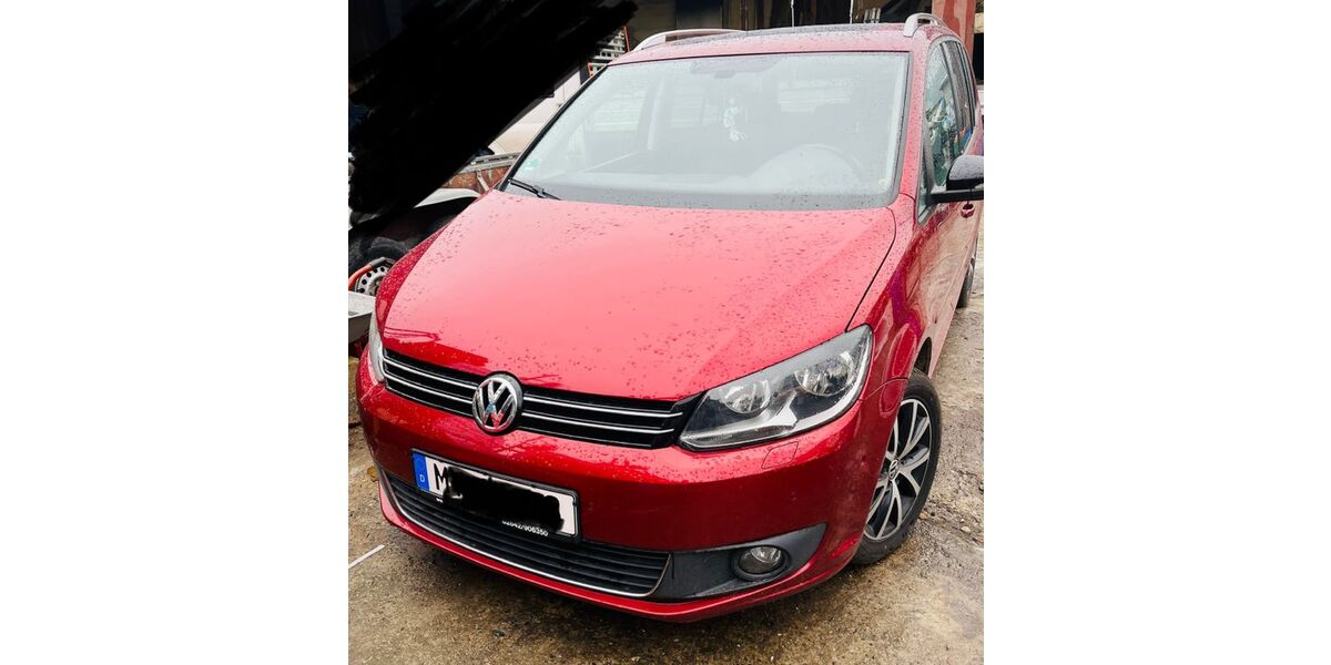 VW Touran 265.000 km 6.800 &euro; Andernach 56626