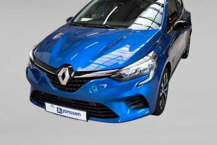 Renault Clio 10.860 km 17.990 &euro; Aurich 26605