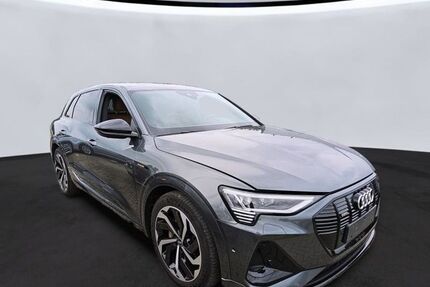 Audi e-tron 84.192 km 33.800 € Rastede/ Wahnbek 26180