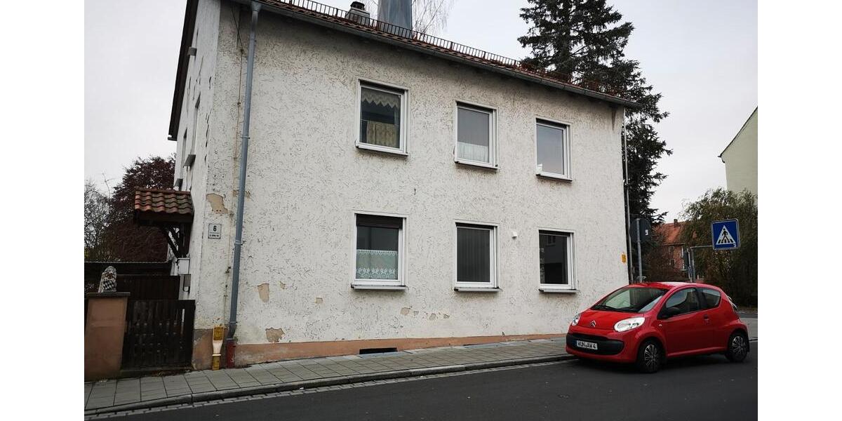 Einfamilienhaus Waldsassen - 4 Zimmer, 140 m&sup2;, 120.000&euro; | Angebot:27155594