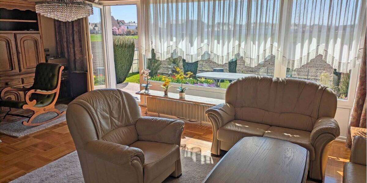 Einfamilienhaus Schwandorf Büchelkühn - 6 Zimmer, 190 m&sup2;, 1.600&euro; | Angebot:26376109