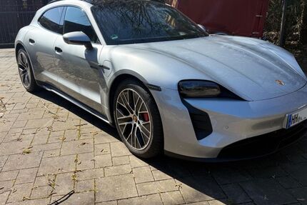 Porsche Taycan 39.500 km 71.000 &euro; Hamburg 22459