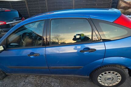 Ford Focus 178.800 km 850 &euro; Neudenau 74861