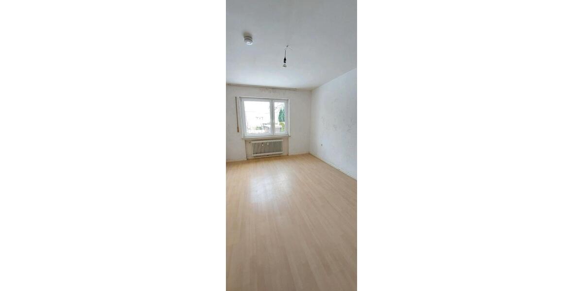 Etagenwohnung Korbach - 3 Zimmer, 66 m&sup2;, 135.000&euro; | Angebot:24551169