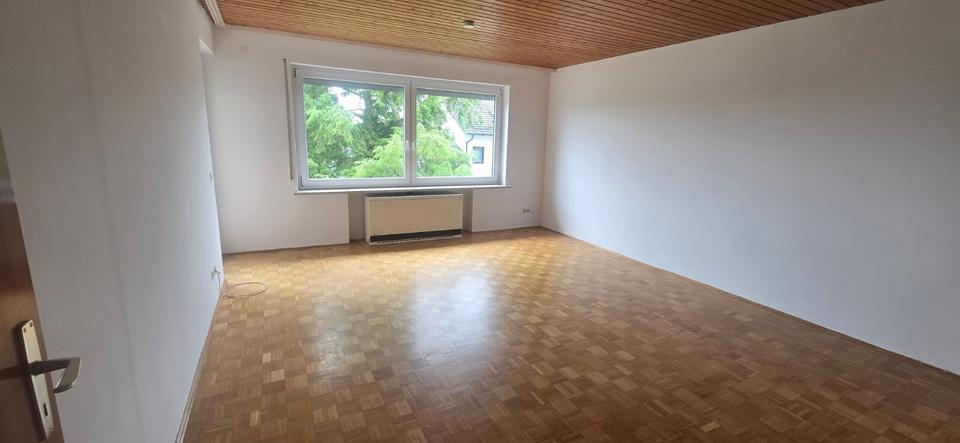 Etagenwohnung Mallersdorf-Pfaffenberg Pfaffenberg - 4 Zimmer, 100 m&sup2;, 800&euro; | Angebot:26147925