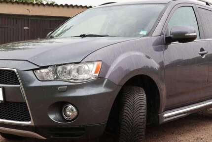 Mitsubishi Outlander 145.000 km 8.800 &euro; Neu Kaliß 19294