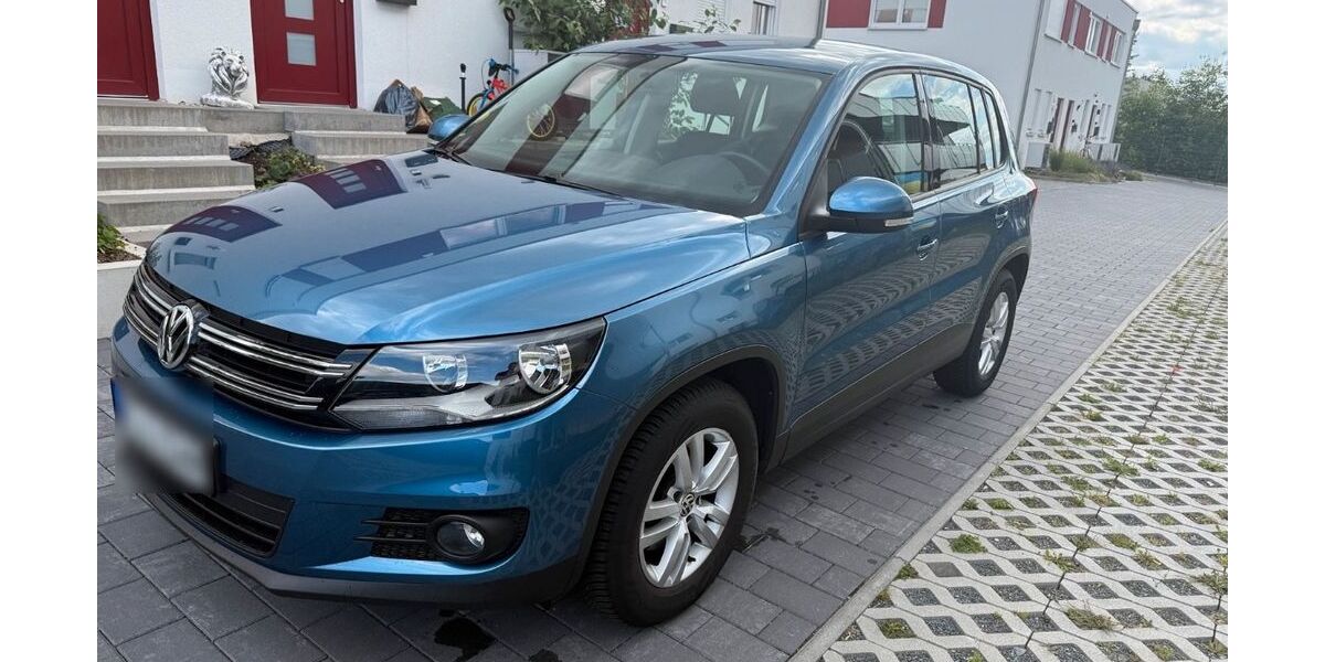 VW Tiguan 105.000 km 10.990 &euro; Bayreuth 95445