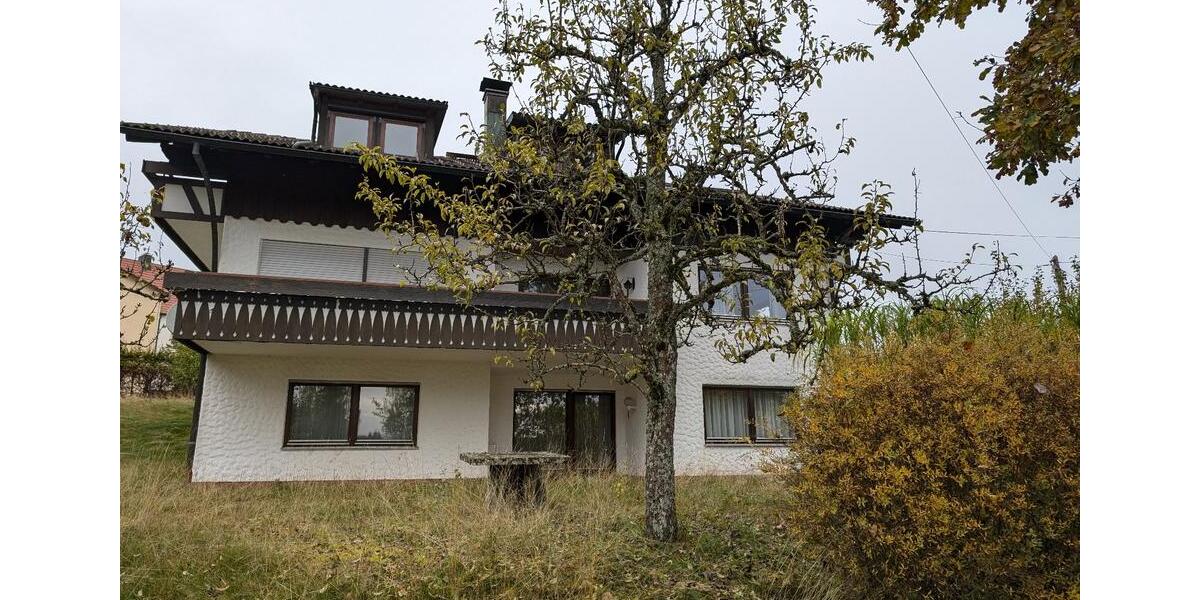 Erdgeschoßwohnung Karlsruhe Südstadt - 5 Zimmer, 138 m&sup2;, 1.240&euro; | Angebot:26648301