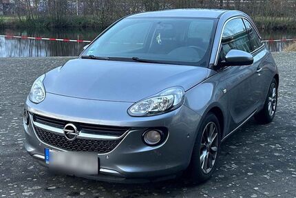 Opel Adam 68.000 km 7.300 &euro; Halle 33790