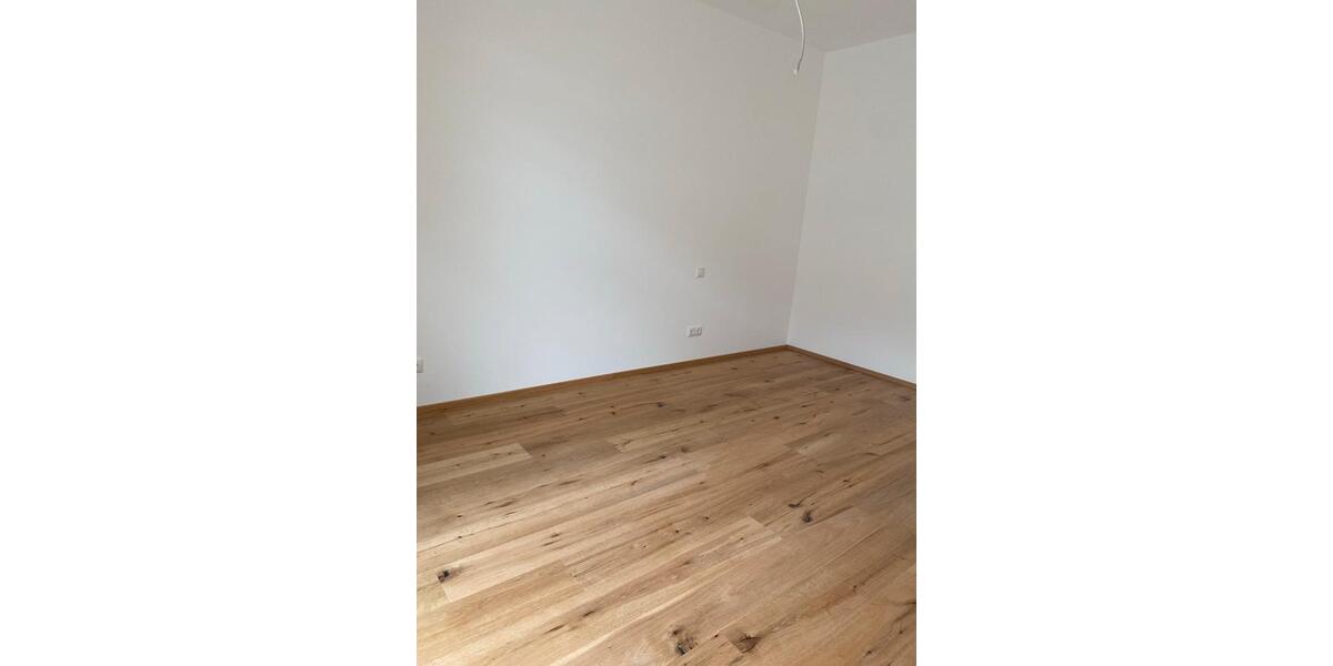 Terrassenwohnung Eggenfelden - 2 Zimmer, 74 m&sup2;, 955&euro; | Angebot:26587905
