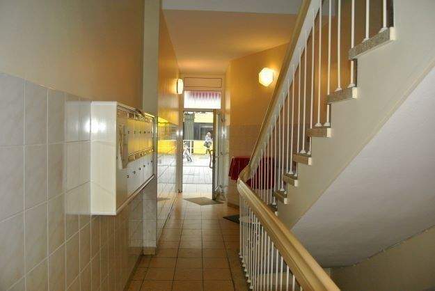 Citylage Mülheim-Mitte Wohn-und Geschäftshaus-Mehrfamilienhaus mit 11 Wohnungen und zwei Gewerbeeinheiten
