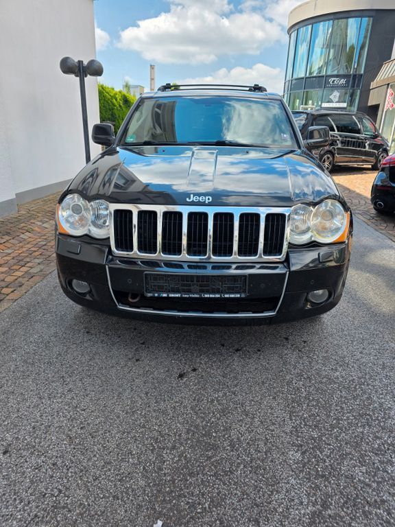 Grand Cherokee