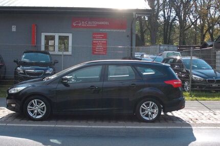 Ford Focus 150.445 km 6.300 &euro; Loxstedt-Hahnenknoop 27612