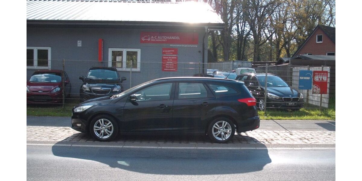Ford Focus 150.445 km 6.300 &euro; Loxstedt-Hahnenknoop 27612