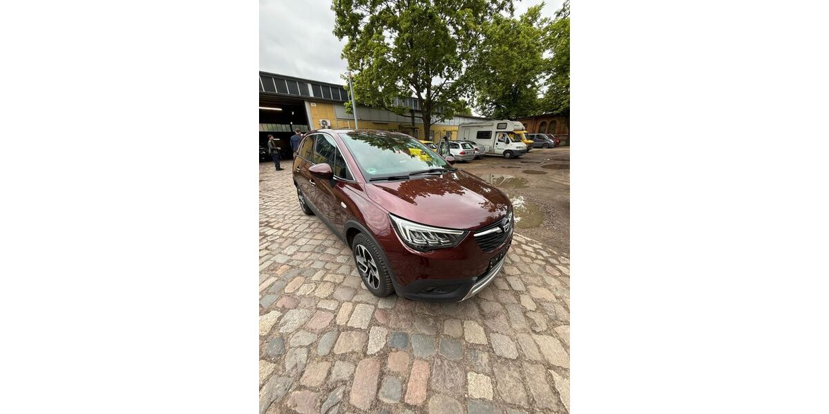 Opel Crossland (X) 44.800 km 12.800 &euro; Berlin 12167