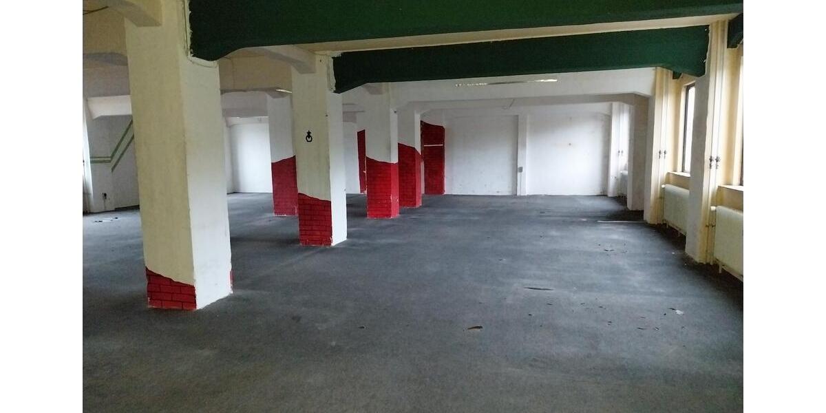 Lagerfläche, ca. 205,39 m², ab sofort zu vermieten zimmer