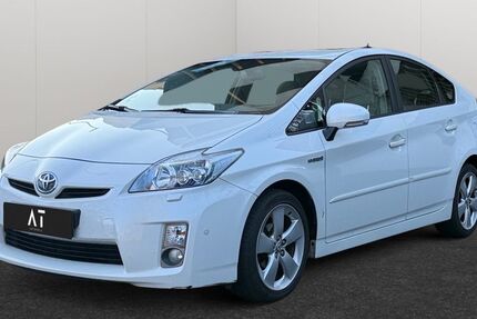 Toyota Prius 179.968 km 8.990 &euro; Frankfurt am Main 65929