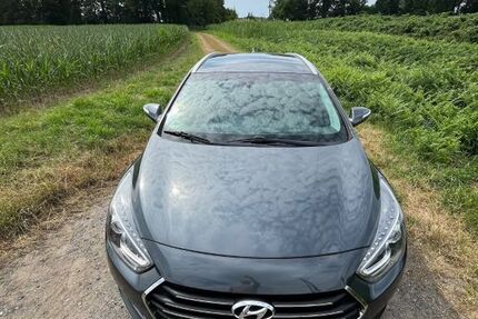 Hyundai i40 132.500 km 10.500 &euro; Borken 46325