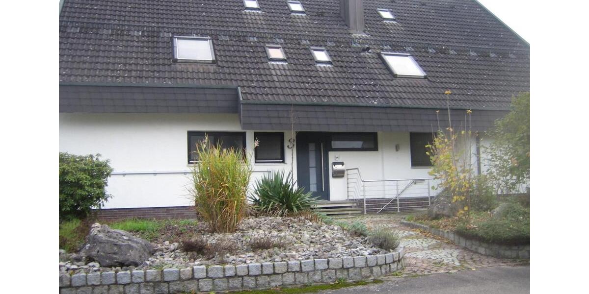 Einfamilienhaus Ellwangen (Jagst) - 12 Zimmer, 320 m&sup2;, 699.000&euro; | Angebot:24704037