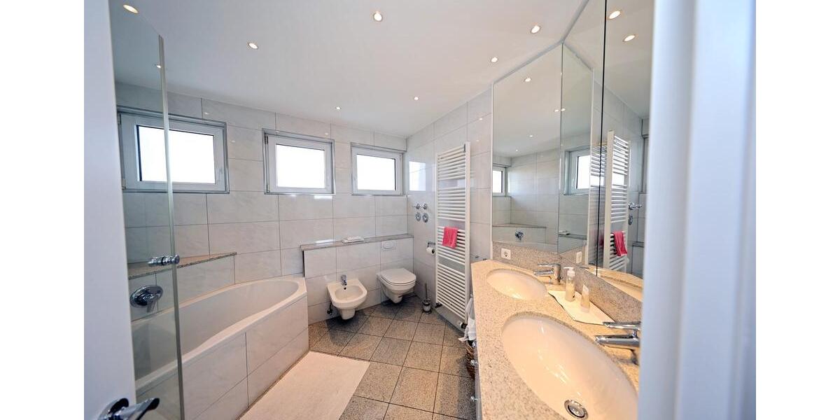 Etagenwohnung Schwieberdingen - 4.5 Zimmer, 110 m&sup2;, 2.000&euro; | Angebot:24678659