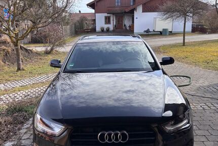 Audi A4 173.000 km 12.000 &euro; Fridolfing 83413