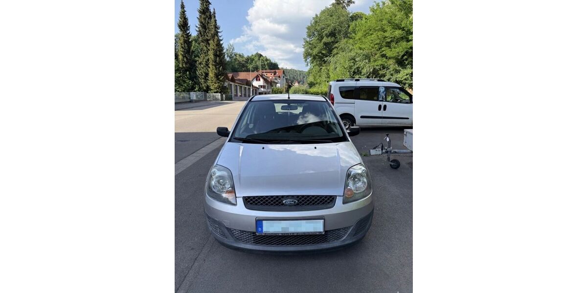 Ford Fiesta 142.000 km 1.549 &euro; Rodalben 66976