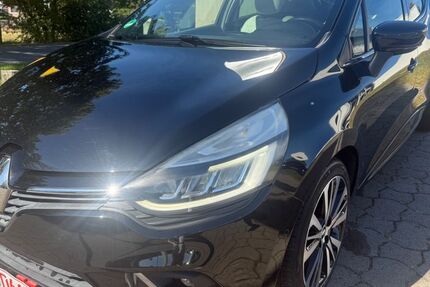 Renault Clio 69.550 km 11.490 € Trappenkamp 24610