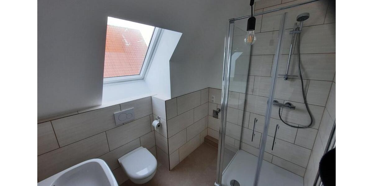 Dachgeschoßwohnung Zeven - 3 Zimmer, 70 m&sup2;, 750&euro; | Angebot:25417190