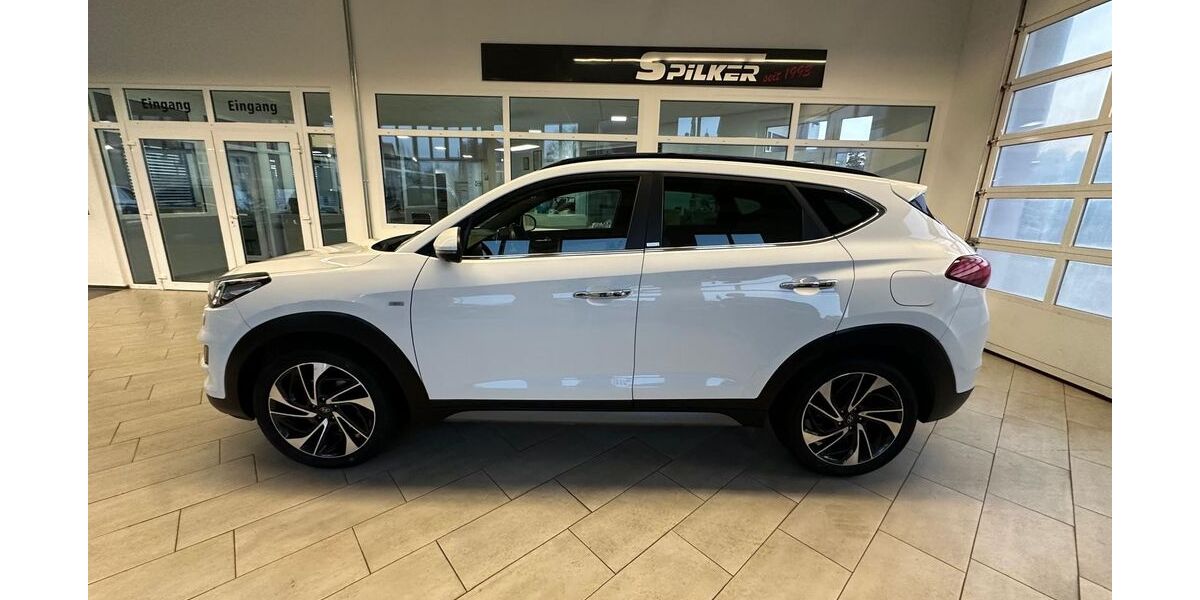 Hyundai TUCSON 97.000 km 18.999 &euro; Ballenstedt 06493