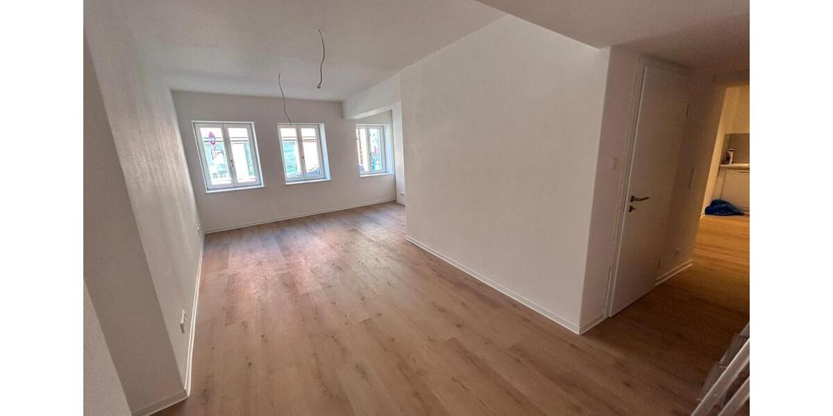 Erdgeschoßwohnung Weißenburg in Bayern - 2 Zimmer, 57 m&sup2;, 685&euro; | Angebot:26689344