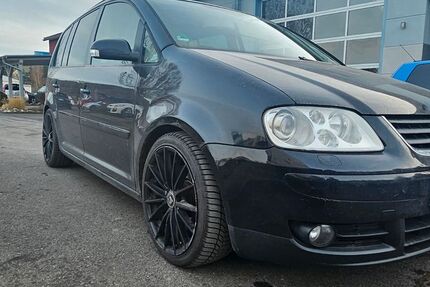 VW Touran 225.000 km 3.000 € Arnstein 97450