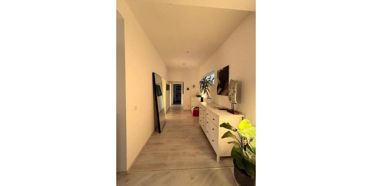 Etagenwohnung Essen Rüttenscheid - 3 Zimmer, 136 m&sup2;, 1.088&euro; | Angebot:25385697