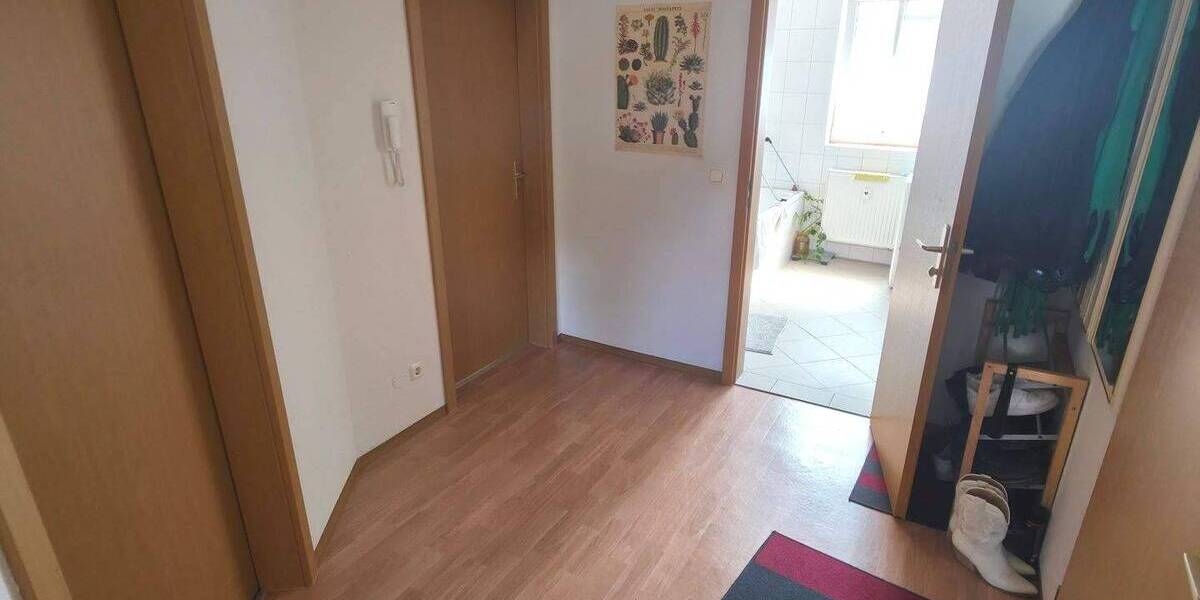 Zimmer Jena West - 330&euro; | Angebot:25678039
