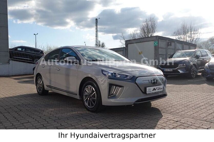 IONIQ