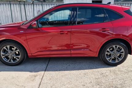 Ford Kuga 69.000 km 19.000 &euro; Neuhofen 67141