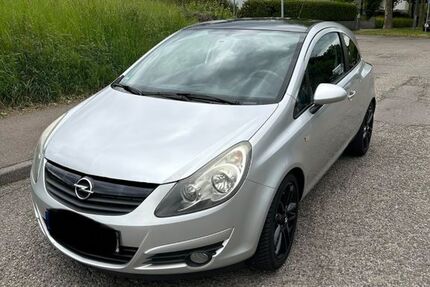 Opel Corsa 174.000 km 2.500 &euro; Ludwigsburg 71640