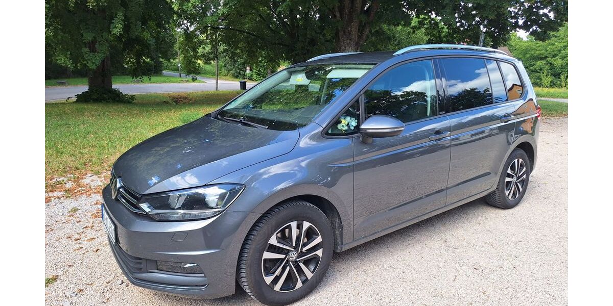 VW Touran 127.000 km 19.900 &euro; Igensdorf 91338