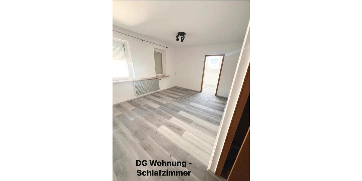 Dachgeschoßwohnung Neustadt bei Coburg - 4.5 Zimmer, 87 m&sup2;, 750&euro; | Angebot:24964782