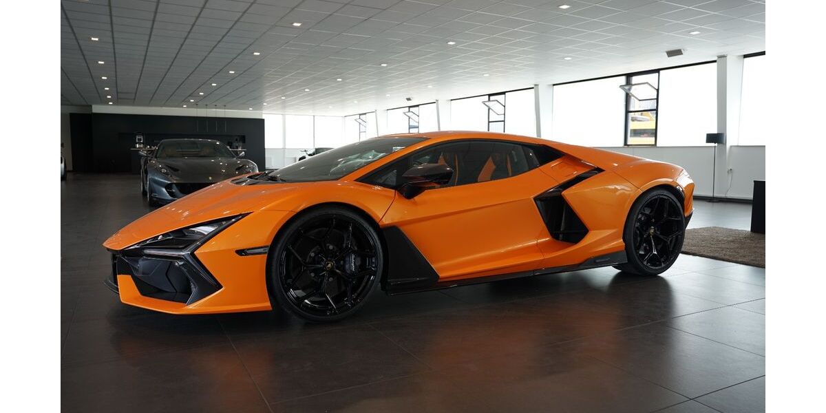 Lamborghini Revuelto 4.600 km 639.700 &euro; Lohr bei Rothenburg 91610