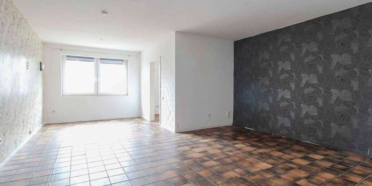 Etagenwohnung Halle (Westfalen) - 3 Zimmer, 87 m&sup2;, 155.000&euro; | Angebot:25965552