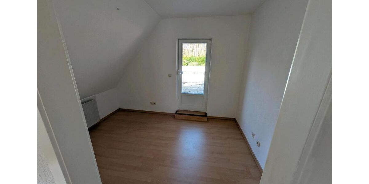 Einfamilienhaus Itzehoe - 5 Zimmer, 158 m&sup2;, 1.200&euro; | Angebot:25538748