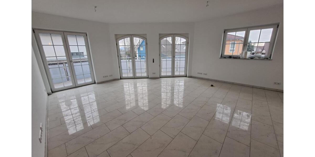 Etagenwohnung Renchen - 4 Zimmer, 110 m&sup2;, 1.100&euro; | Angebot:25289315