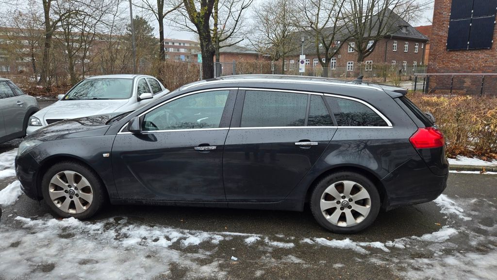 Opel Insignia 298.000 km 3.400 &euro; Lübeck 23566