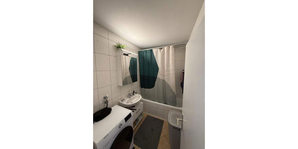 Etagenwohnung Stuttgart-Plieningen Plieningen - 3 Zimmer, 84 m&sup2;, 945&euro; | Angebot:24873594
