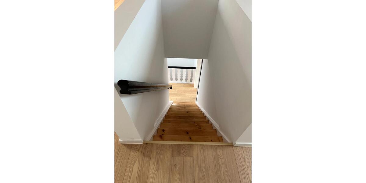 Reihenhaus Emden - 4 Zimmer, 125 m&sup2;, 1.100&euro; | Angebot:26255440