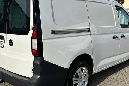 VW Caddy 99.980 km 18.890 &euro; Iphofen 97346