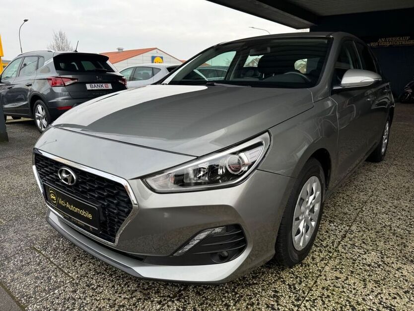 i30